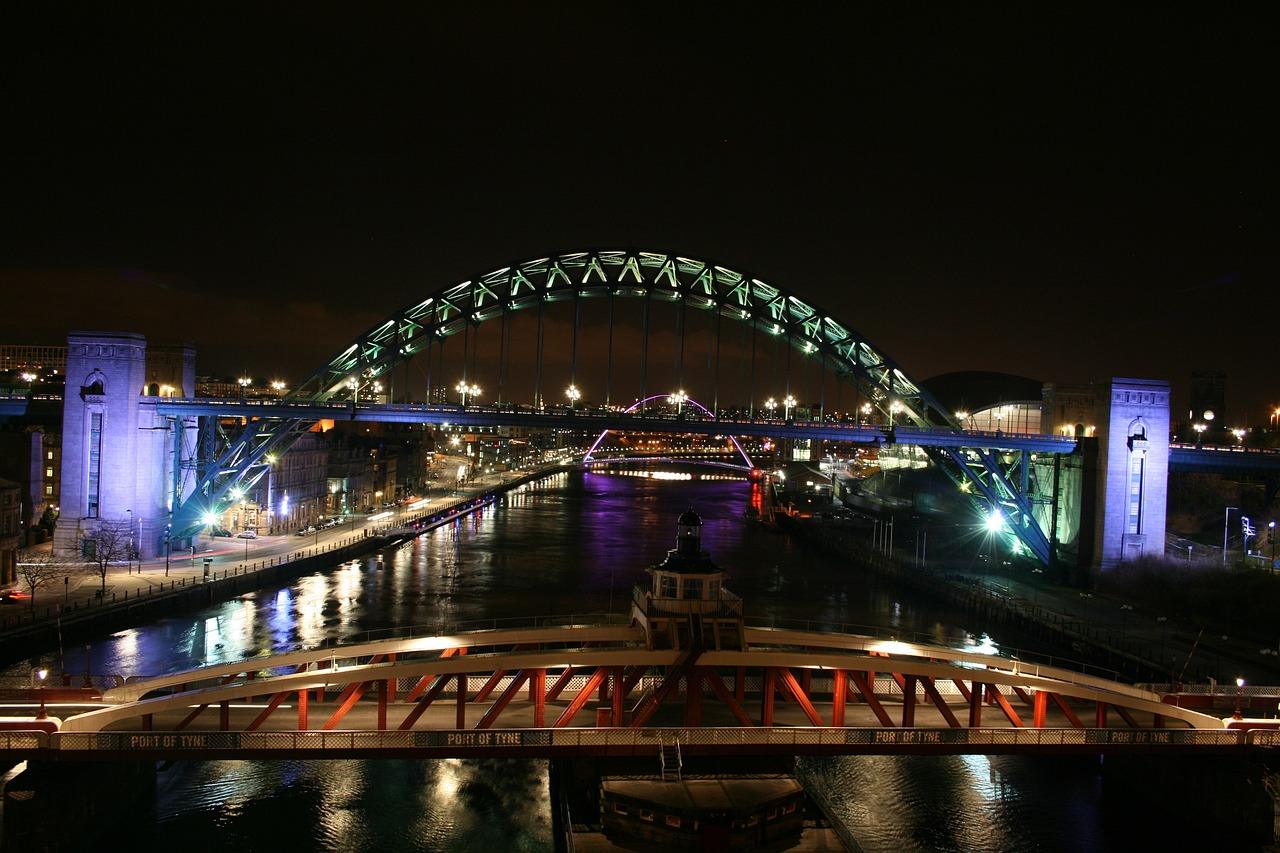 Newcasle bridges at night